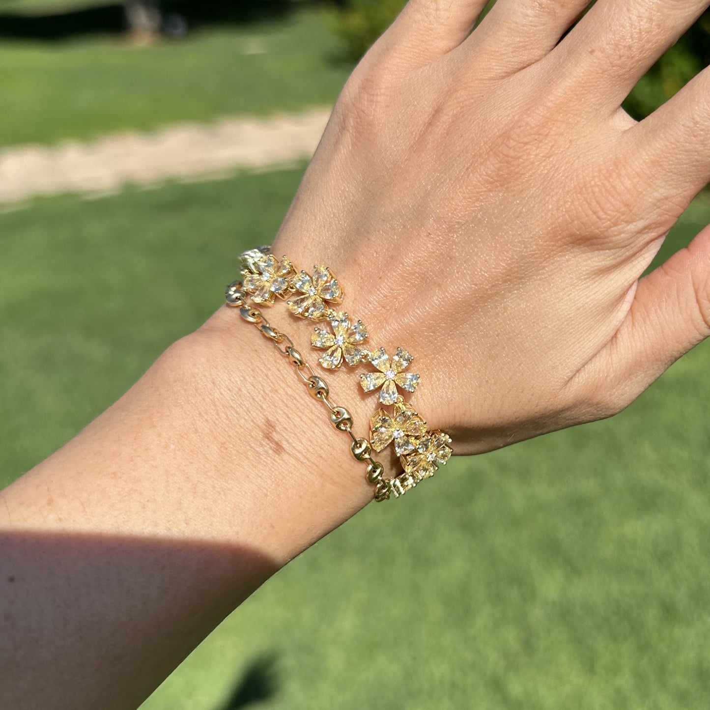 Daisy Gold Bracelet