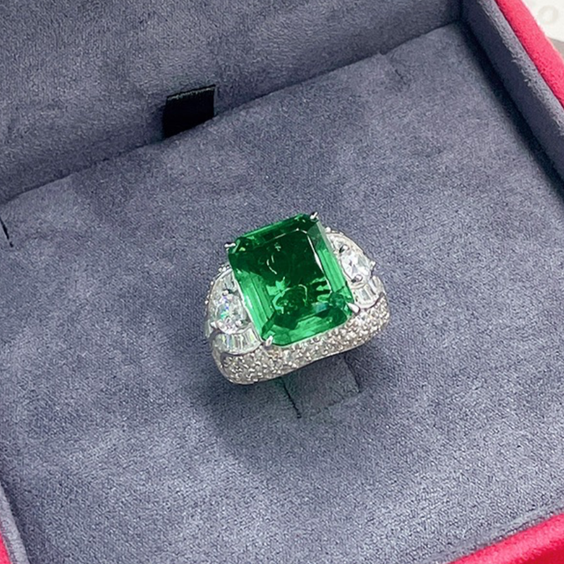 Emerald Cocktail Ring