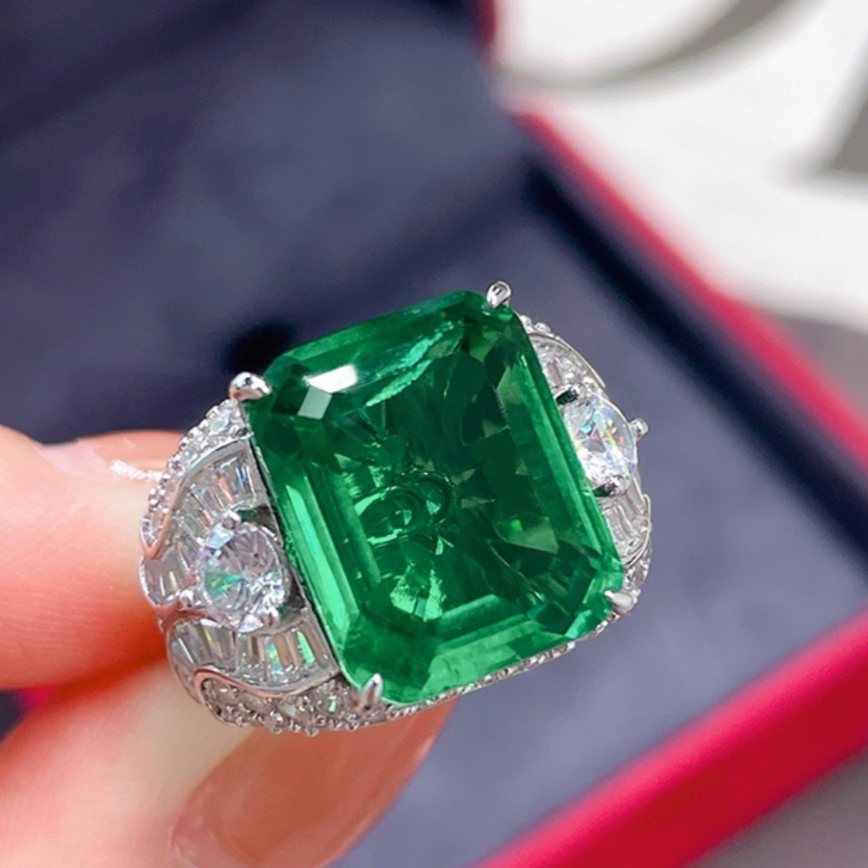 Emerald Cocktail Ring