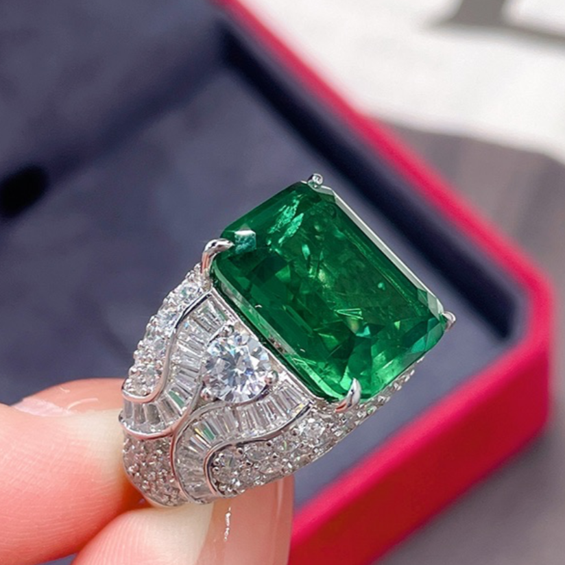 Emerald Cocktail Ring