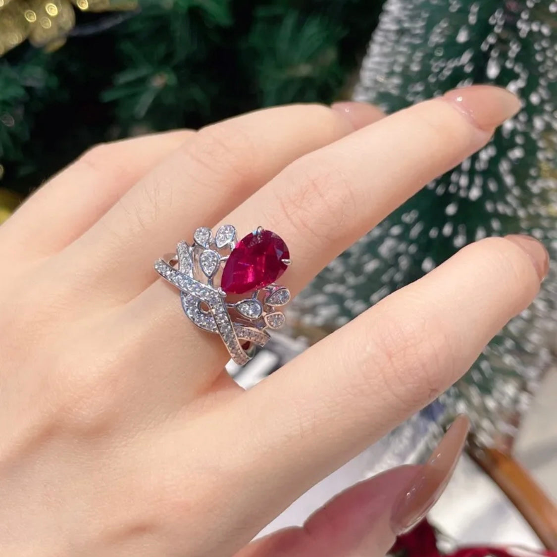 Solitaire Crown Cocktail Ring