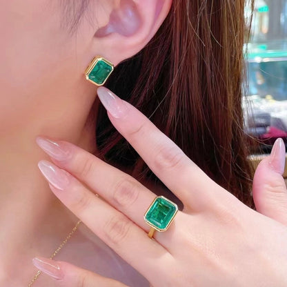 Emerald Cocktail Ring