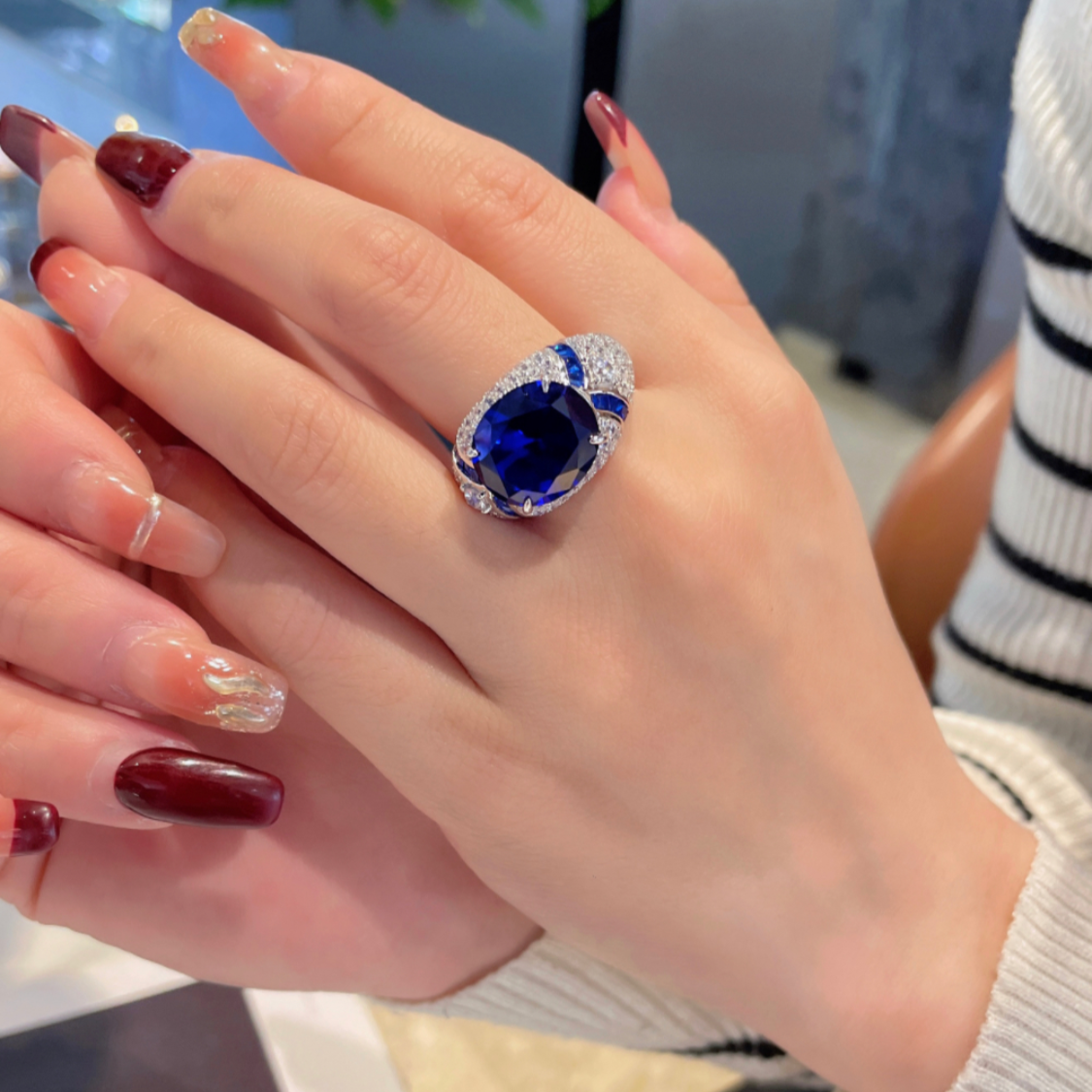 Art Deco Sapphire and Diamond Cluster Ring