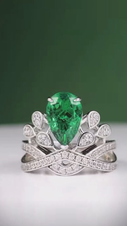 Solitaire Crown Diamonds Ring